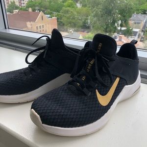 Nike Running Sneakers (Like NEW)